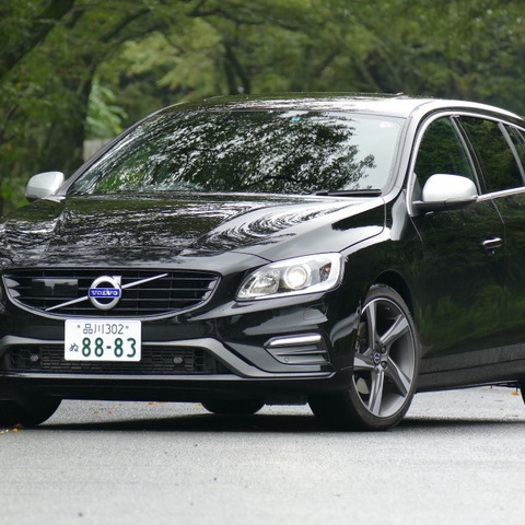 【ボルボ V60 D4 試乗】 青バッジのR-DESIGNはさり気ない上級仕様…島崎七生人 画像