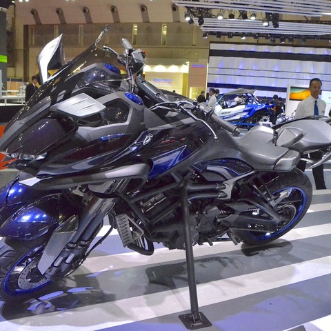 【東京モーターショー15】ヤマハ、850ccの3輪発売か!? 旋回力に絶対の自信 画像