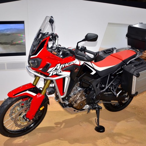 【東京モーターショー15】オフロードの走りにこだわり…ホンダ アフリカツイン 新型 画像