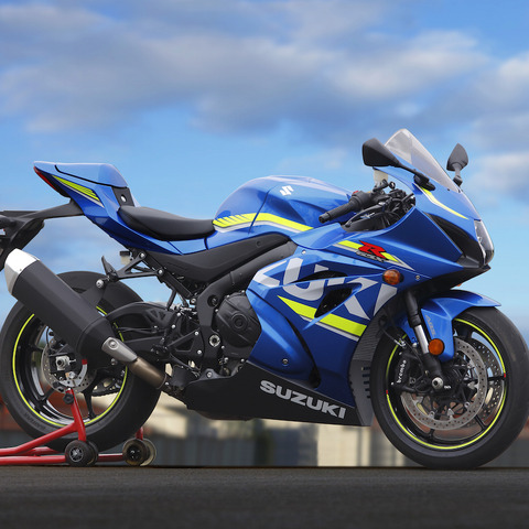 【ミラノショー15】“キング”の名にかけ新開発 スズキ GSX-R1000…MotoGP直系の電子デバイスも 画像