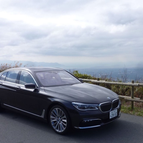 【BMW 7シリーズ 試乗】紳士的な走りにうっとり、でもやっぱりちょっと大きい…岩貞るみこ 画像