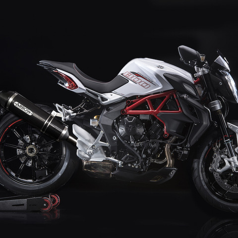MVアグスタ ブルターレ800 ドラッグスターがカラーチェンジ 画像