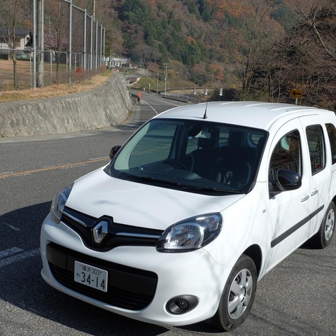 【ルノー カングー 800km試乗】1.2L+6MT、欠点さえも魅力と思わせる「これぞフランス車」…井元康一郎 画像