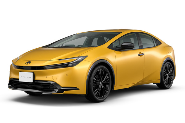 トヨタ プリウスPHEV G ナイトシェード