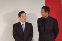 【日産 スカイライン 新型発表】渡辺謙 写真蔵…SHIFT_passion 画像