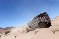 【ダカール16】日野チームスガワラ、酷暑のステージ11を2号車が13位で走破 画像