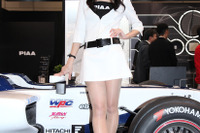 【東京オートサロン16】コンパニオン…PIAA 画像