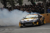 【東京オートサロン16】LFA が幕張メッセを疾走…白熱のD1キックオフ 画像