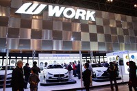 【東京オートサロン16】ワーク、ミニバン向けの新ホイールを展示 画像