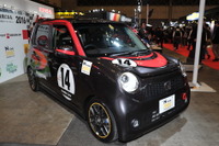 【東京オートサロン16】アロンソが駆ったマクラーレン・ホンダカラーの N-ONE 画像