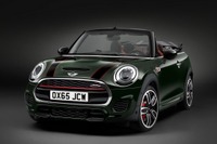 MINI コンバーチブル 新型に最強の「JCW」…2.0ターボは231馬力 画像