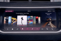 ACCESS、ジャガー・ランドローバーの次世代IVIに車載向けブラウザを提供 画像