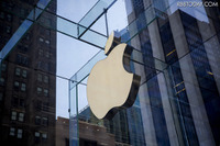 Apple、過去最高益を記録するもiPhone売上が鈍化 画像