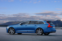 発表直前、ボルボ最上級ワゴン「V90」レンダリングCGが流出 画像