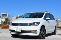 【VW ゴルフトゥーラン 新型】ミニバンだけどスライドドアはなし、VWのこだわり 画像