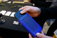 燃料電池でスマホを充電できるポータブルバッテリー 画像