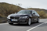 BMW 7シリーズ、原材料価格高騰で8万円値上げ…4月1日から 画像