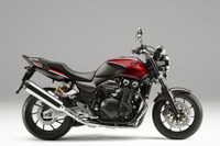 ホンダ CB1300スーパーフォア、新色のツートーンカラーを追加 画像