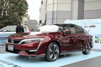 【ホンダ クラリティ フューエル セル】個人ユーザーにも訴えかける、“ボールド&エアロ” 画像