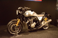 【大阪モーターサイクルショー16】ホンダ、カフェレーサースタイルの Concept CB Type II を世界初公開 画像