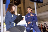 【東京モーターサイクルショー16】青山博一、MotoGPミシュランタイヤを語る…「スッと乗れる感じ」 画像