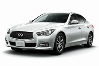 日産 スカイライン、自動ブレーキを全グレードに標準装備 画像
