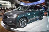 【ニューヨークモーターショー16】アキュラ MDX 、ガソリン車も進化…表情一新 画像