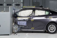 【IIHS衝突安全】トヨタ プリウス 新型、最高評価のトップセーフティピック＋に認定 画像