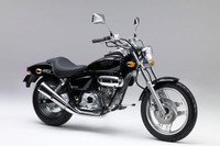 ホンダ、マグナ フィフティ のカラーリングを変更 画像