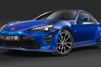 トヨタ 86、欧州向け「GT86」にも2017年型…足回りを再チューン 画像
