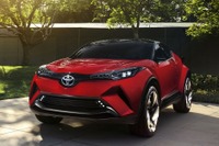 【ニューヨークモーターショー16】トヨタ C-HR 市販版、米国初公開はおあずけ 画像
