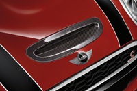 MINI JCW用オプション、トラックスタイルパッケージを新設定 画像