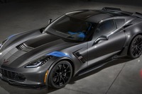 シボレー コルベット に「グランスポーツ」…量産第一号車がチャリティオークションに 画像