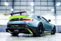 アストンマーティン ヴァンテージ に「GT8」…446馬力の軽量サーキット仕様 画像