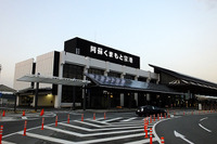 熊本空港のターミナルビル閉鎖、4月16日は全便欠航 画像