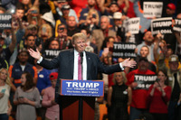 【新聞ウォッチ】「米国向け輸出車に38%の高関税を」…米大統領候補トランプ氏、日本車にも“暴言” 画像