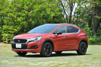 DS 4 クロスバック…クロスオーバーテイストの派生モデル［写真蔵］ 画像