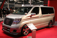 【東京オートサロン07】写真蔵…日産/ニスモ エルグランド S-tune 画像
