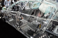 【人とくるまのテクノロジー16】未体験の視点、透明なクルマに乗って触って…ZF 画像