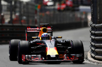 【F1 モナコGP】初日フリー走行はリチャルドがトップ…アクシデント連続で波乱の幕開け 画像