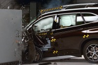 【IIHS衝突安全】BMW X1 新型、トップセーフティピック+に認定 画像