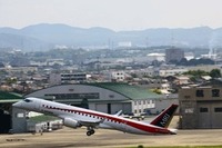 三菱航空機「MRJ」飛行試験2号機が初飛行 画像