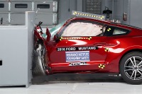 【IIHS衝突安全】フォード マスタング 新型、最高評価を逃す 画像