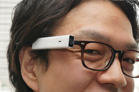 眼鏡に装着して“まばたき”で撮影、日本発スタートアップの「Blincam」とは 画像