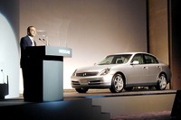 【新聞ウォッチ】小泉首相より先に「感動」---日産ゴーン社長が企業スポーツ論 画像