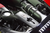 フェラーリ 488 の3.9ツインターボ、ベストニューエンジン2016に選出 画像
