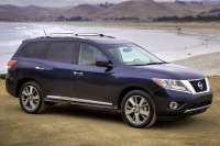 日産 パスファインダー、米国でリコール…ブレーキ灯が消えない 画像
