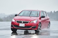 【プジョー 308GTi 試乗】ついつい余計にシフトしたくなっちゃう…竹岡圭 画像