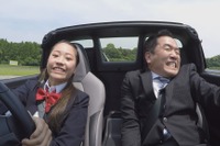 女子高生が S660 で超絶テク披露…史上最強の「試乗女子」 画像
