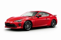 トヨタ、新型 86 を発表…エンジン改良など、走りを追求 画像